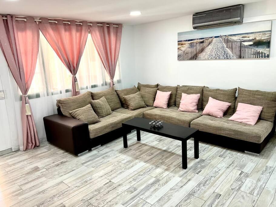42 Puerto Del Carmen Star Apartment Tias Bagian luar foto